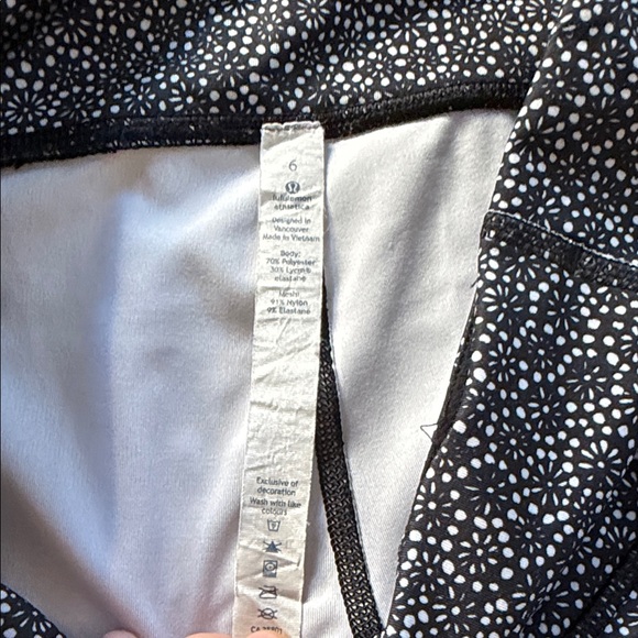Lululemon Leggings - Picture 6 of 7
